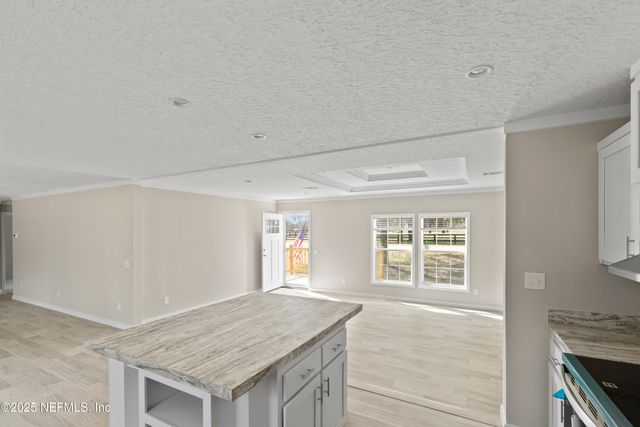 6012 INDIAN Trail, Keystone Heights, FL 32656