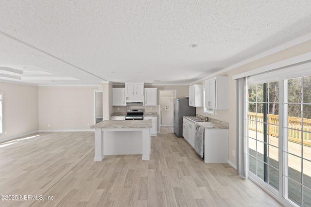 6012 INDIAN Trail, Keystone Heights, FL 32656