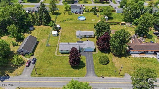 9 Lupine Lane, Queensbury, NY 12804