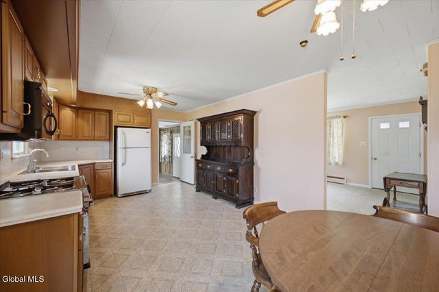 9 Lupine Lane, Queensbury, NY 12804