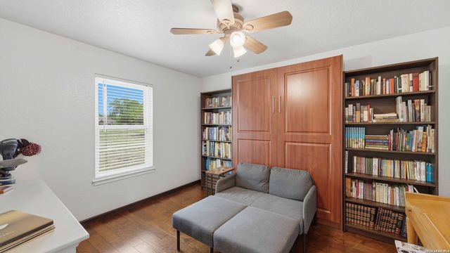 113 MILLER CV, La Vernia, TX 78121
