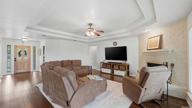 113 MILLER CV, La Vernia, TX 78121