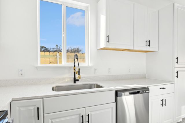 3613 Durango Trail, Granbury, TX 76048