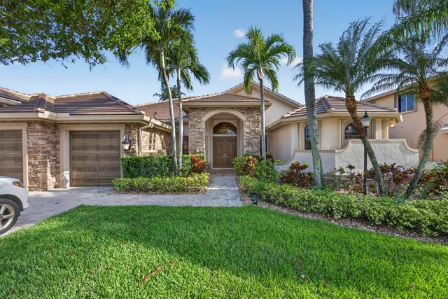 10715 Versailles Boulevard, Wellington, FL 33449
