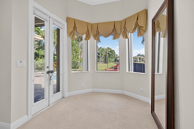 10715 Versailles Boulevard, Wellington, FL 33449