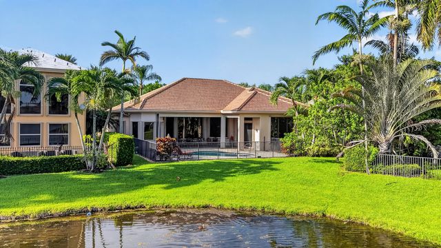10715 Versailles Boulevard, Wellington, FL 33449