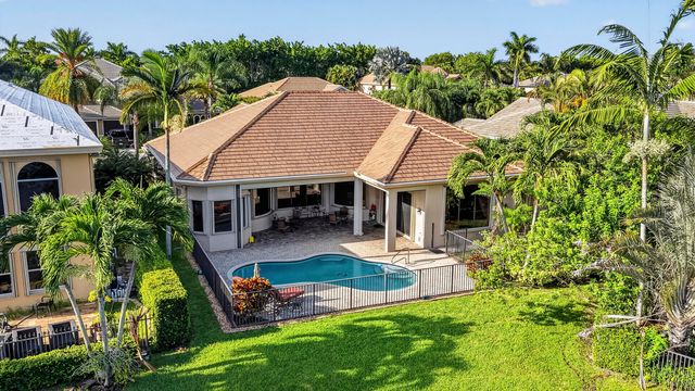 10715 Versailles Boulevard, Wellington, FL 33449
