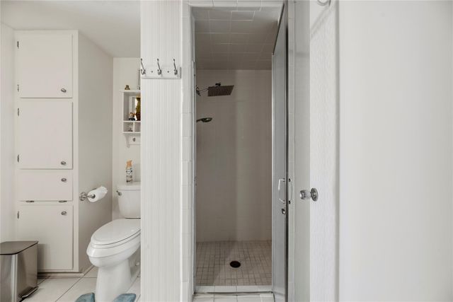 800 Northwoods Drive, Point Blank, TX 77364