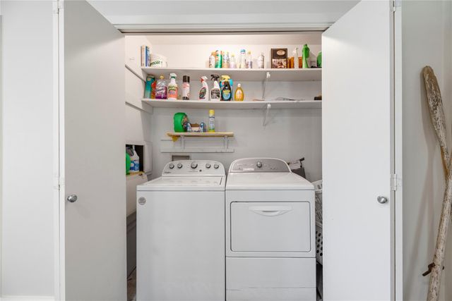 800 Northwoods Drive, Point Blank, TX 77364