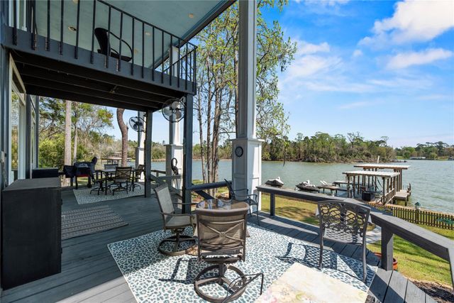 800 Northwoods Drive, Point Blank, TX 77364