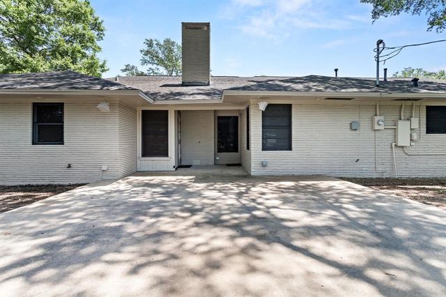 735 Belvedere Drive, Beaumont, TX 77706