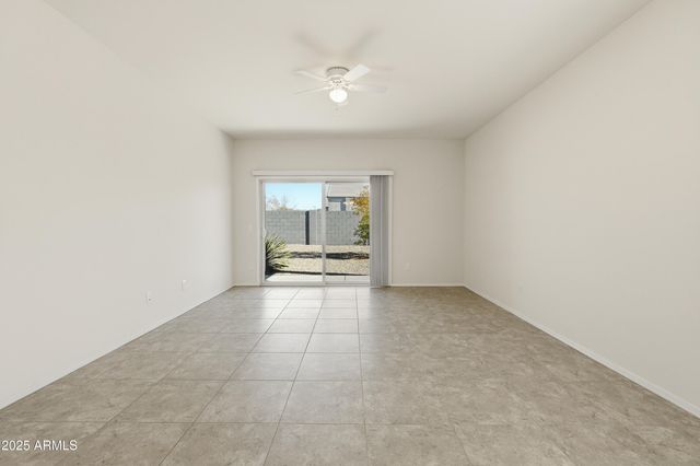 8621 S 257TH Avenue, Buckeye, AZ 85326