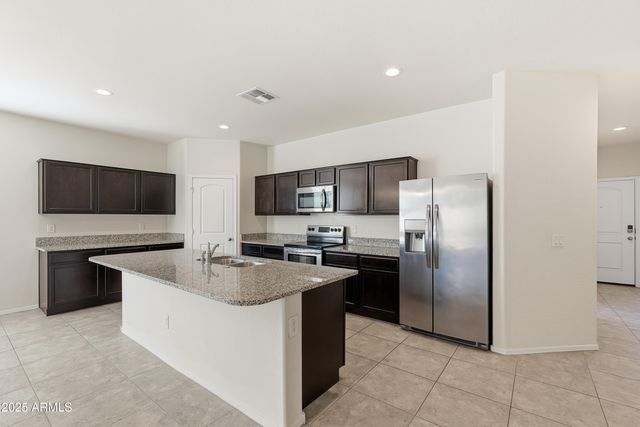 8621 S 257TH Avenue, Buckeye, AZ 85326