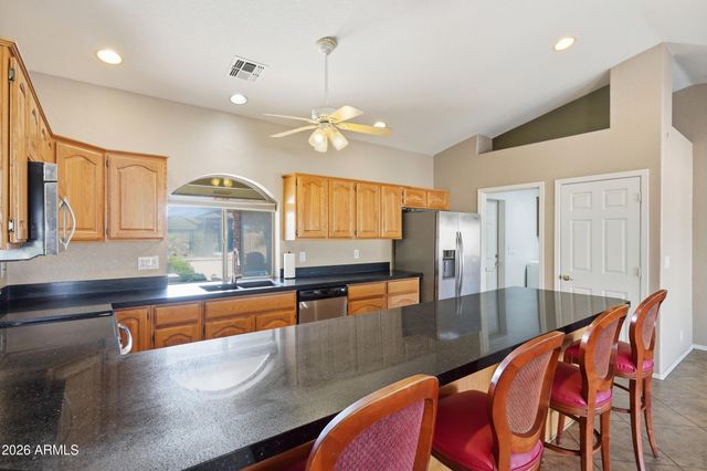 2164 S OLIVEWOOD Drive, Mesa, AZ 85209