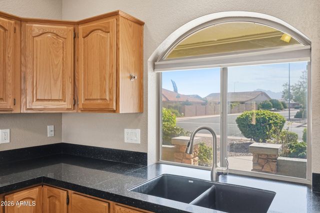 2164 S OLIVEWOOD Drive, Mesa, AZ 85209