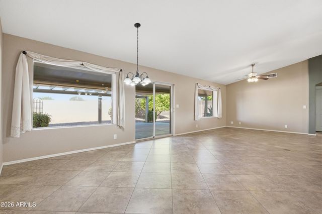 2164 S OLIVEWOOD Drive, Mesa, AZ 85209