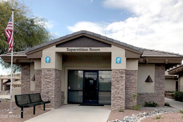 2164 S OLIVEWOOD Drive, Mesa, AZ 85209