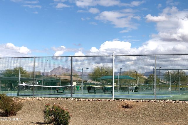 2164 S OLIVEWOOD Drive, Mesa, AZ 85209