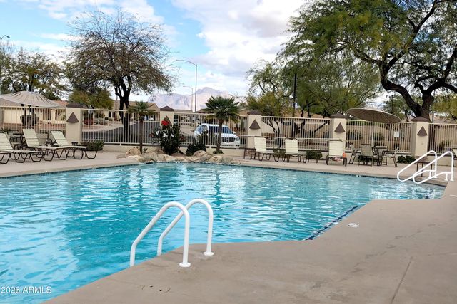 2164 S OLIVEWOOD Drive, Mesa, AZ 85209