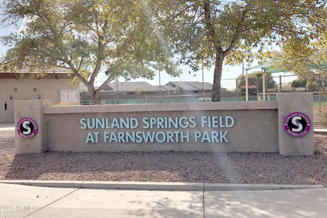 2164 S OLIVEWOOD Drive, Mesa, AZ 85209