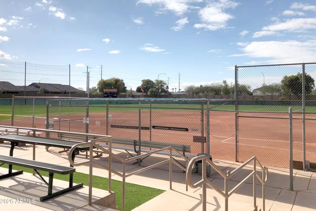2164 S OLIVEWOOD Drive, Mesa, AZ 85209