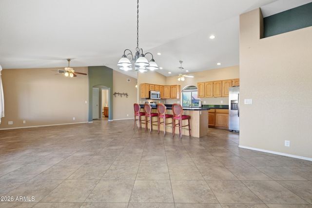 2164 S OLIVEWOOD Drive, Mesa, AZ 85209