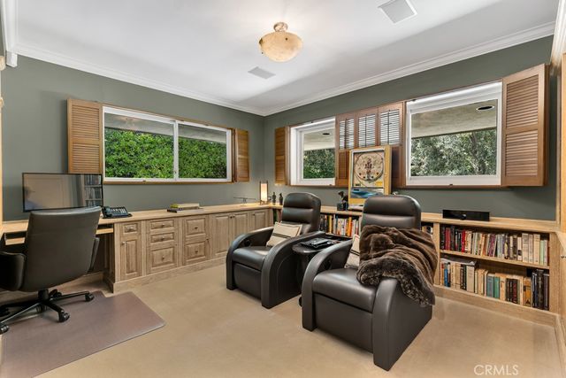 16700 Bosque Drive, Encino, CA 91436