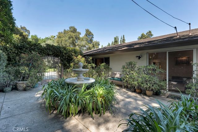 16700 Bosque Drive, Encino, CA 91436