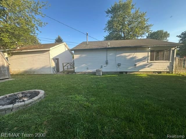 5601 Parkview Street, Newport, MI 48166