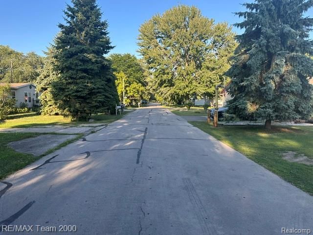 5601 Parkview Street, Newport, MI 48166