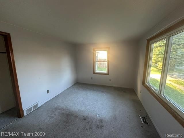 5601 Parkview Street, Newport, MI 48166