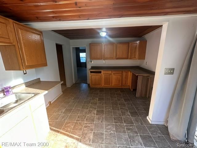5601 Parkview Street, Newport, MI 48166