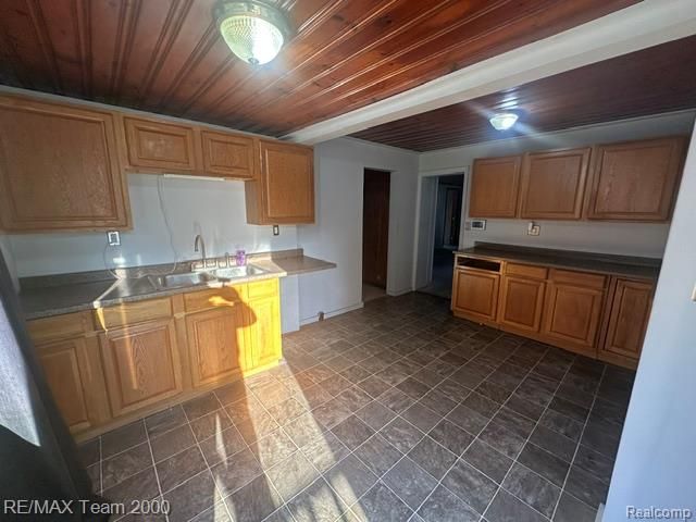 5601 Parkview Street, Newport, MI 48166