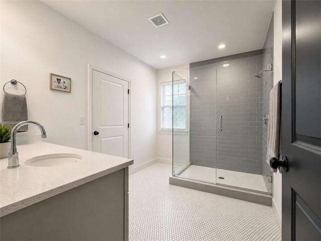 906 Westmont Road SW, Atlanta, GA 30311