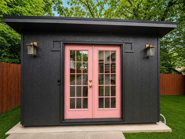 906 Westmont Road SW, Atlanta, GA 30311