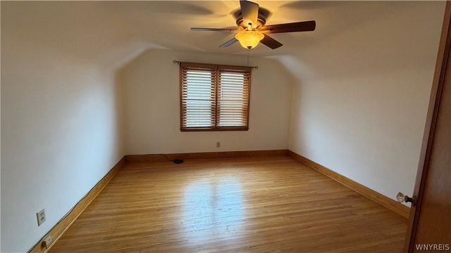 2487 Grand Avenue, Niagara Falls, NY 14301