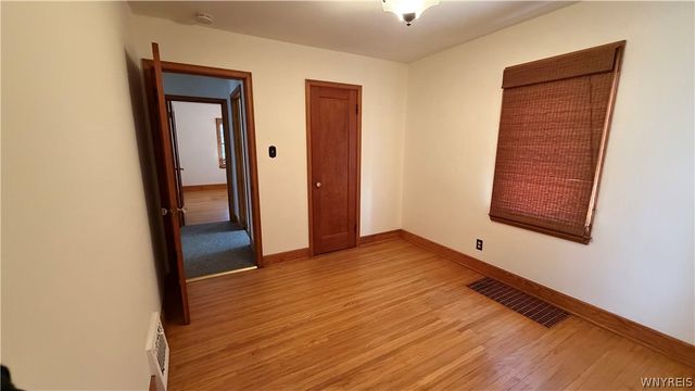 2487 Grand Avenue, Niagara Falls, NY 14301