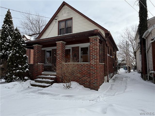 2487 Grand Avenue, Niagara Falls, NY 14301