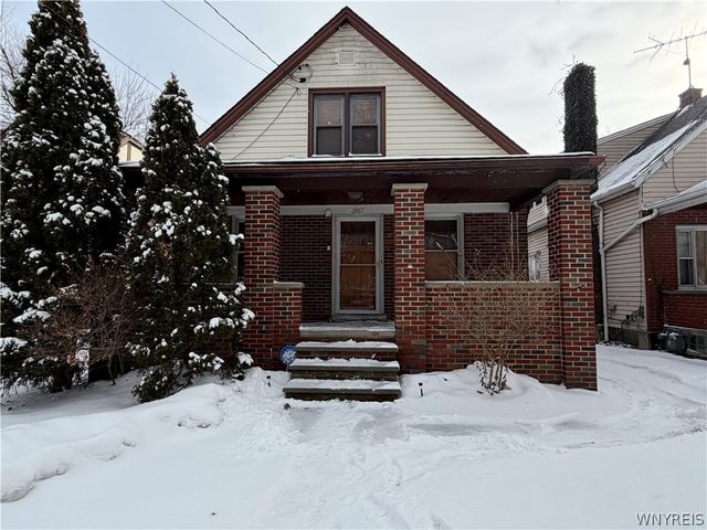 2487 Grand Avenue, Niagara Falls, NY 14301