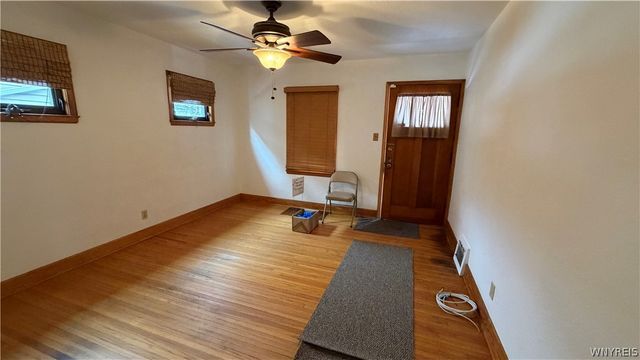 2487 Grand Avenue, Niagara Falls, NY 14301