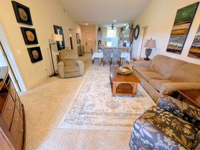 330 S Wildwood Drive 7, Branson, MO 65616