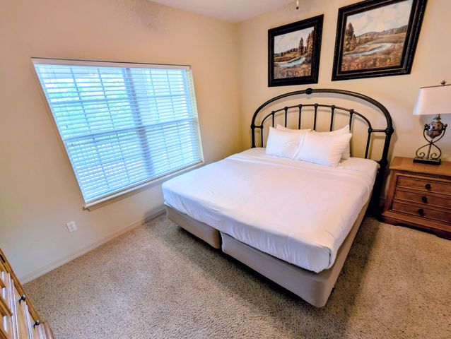 330 S Wildwood Drive 7, Branson, MO 65616