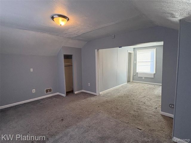 17122 Mansfield Street, Detroit, MI 48235