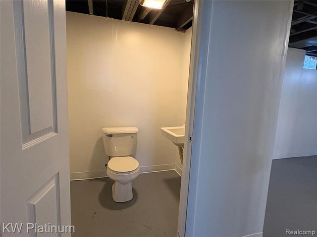 17122 Mansfield Street, Detroit, MI 48235