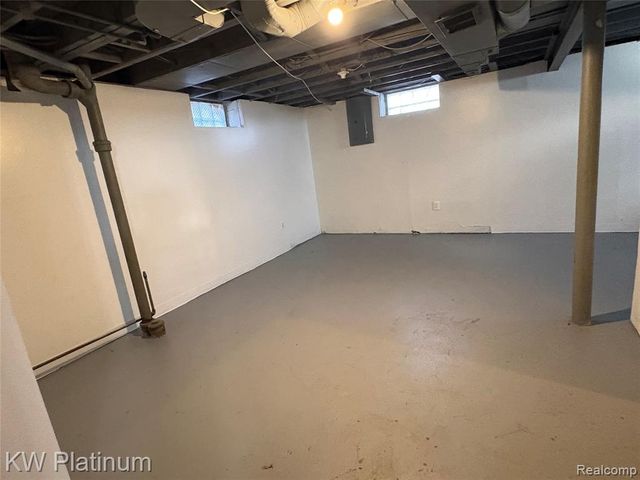 17122 Mansfield Street, Detroit, MI 48235