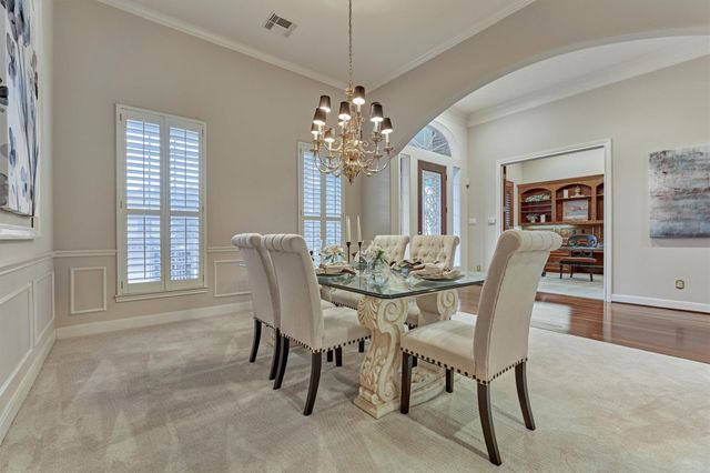 87 W Shore Drive, Montgomery, TX 77356