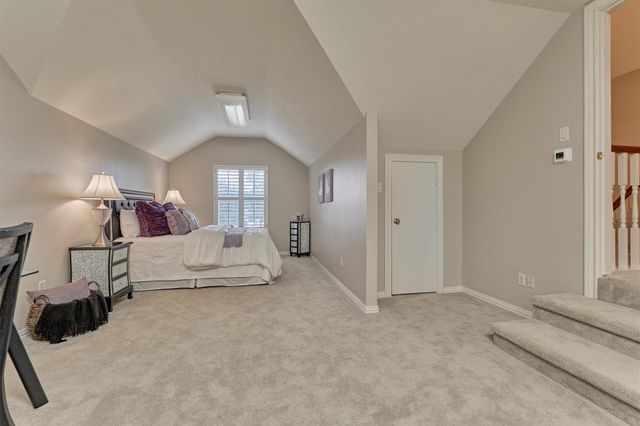 87 W Shore Drive, Montgomery, TX 77356