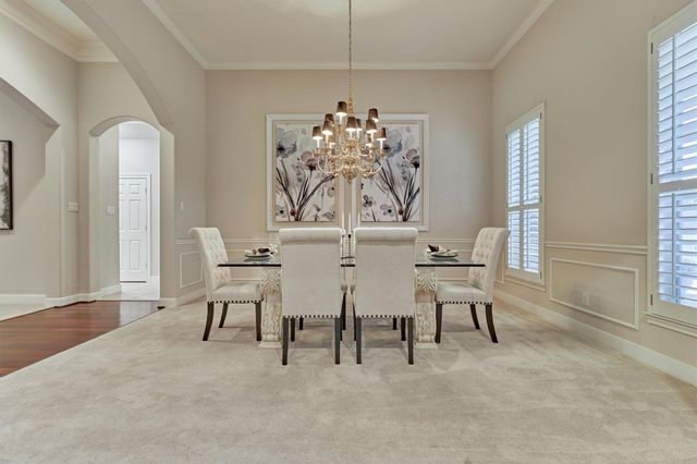 87 W Shore Drive, Montgomery, TX 77356