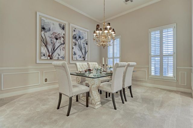 87 W Shore Drive, Montgomery, TX 77356