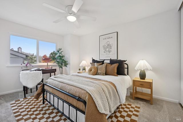 405 Sylvia Way, San Rafael, CA 94903